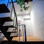 Prive Kamer Met Chill Room En Gedeelde Badkamer - Rand Antwerpen - Afrit E313 Wommelgem - Vlakbij Tramhalte Lijn 9 En 24